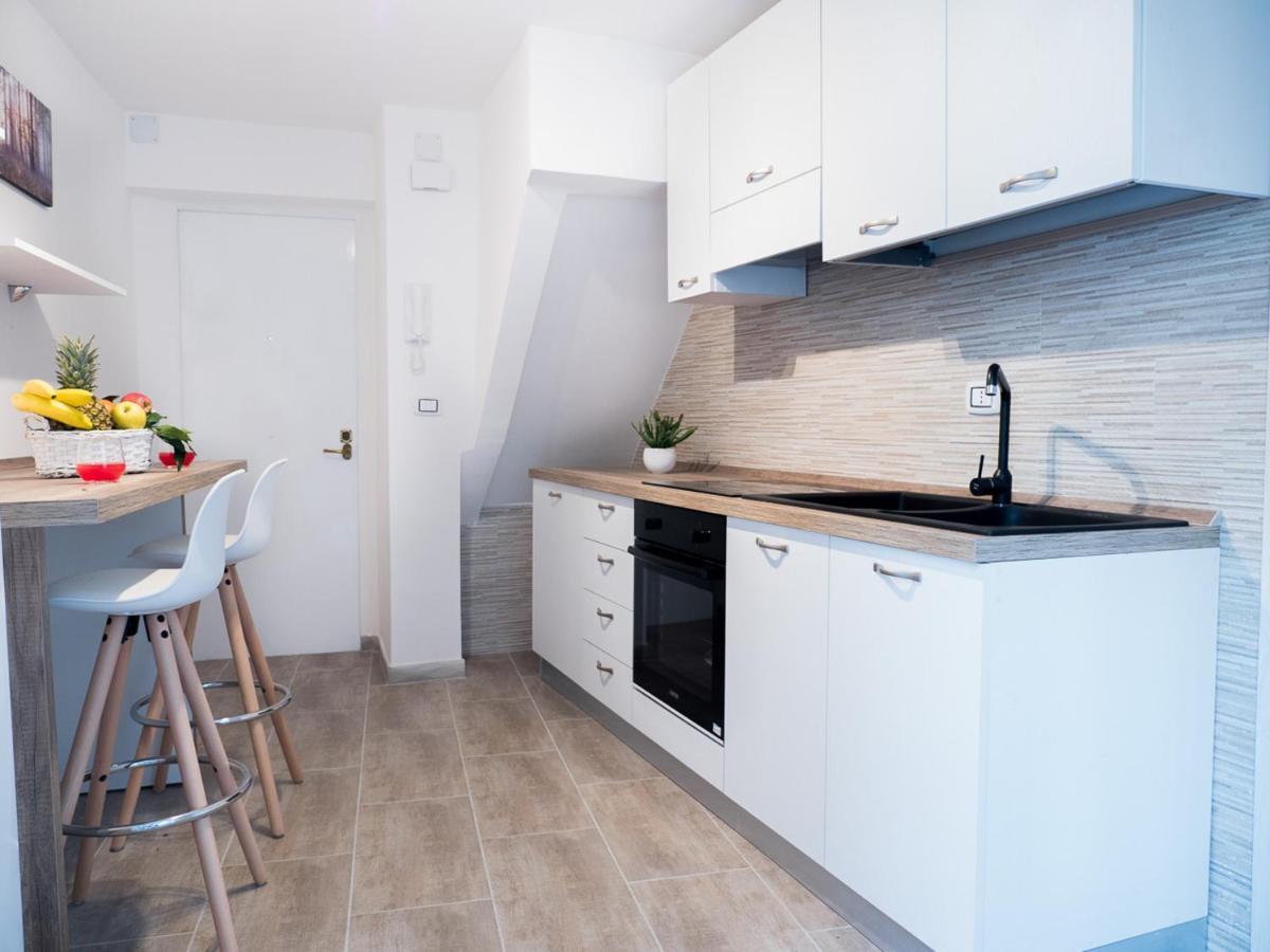 Chiaia Premium Flat, Naples Center, Near Seaside Daire Dış mekan fotoğraf